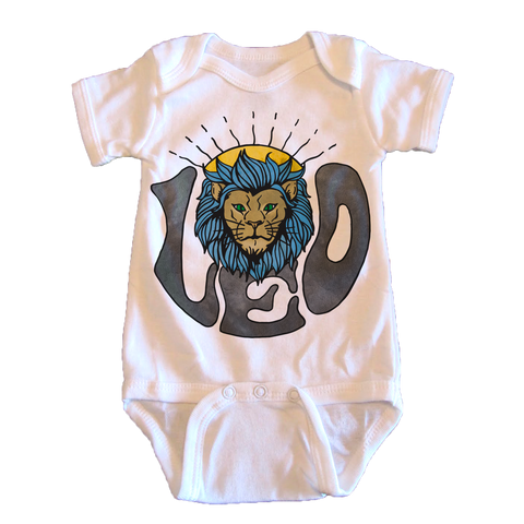 Leo - onesie